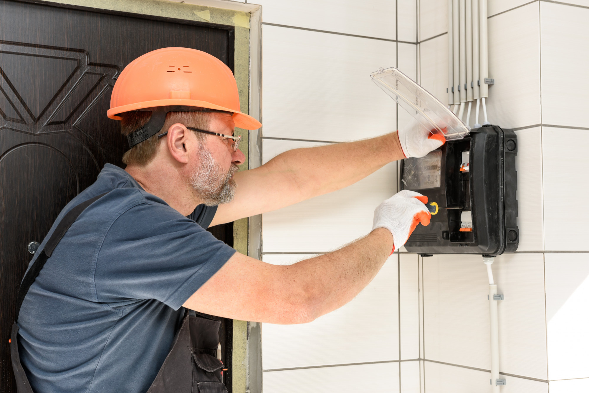 Rénovation et mise aux normes électriques - Diagnostic du tableau et des circuits Rénovation et mise aux normes électriques - Diagnostic du tableau et des circuits